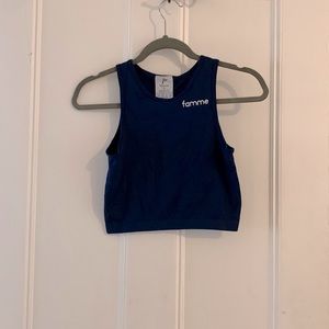 Small crop top for exercise